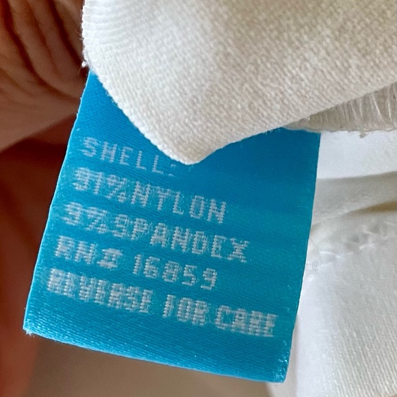 J. McLaughlin Classic White Button-Down Shirt - Picture 9 of 9